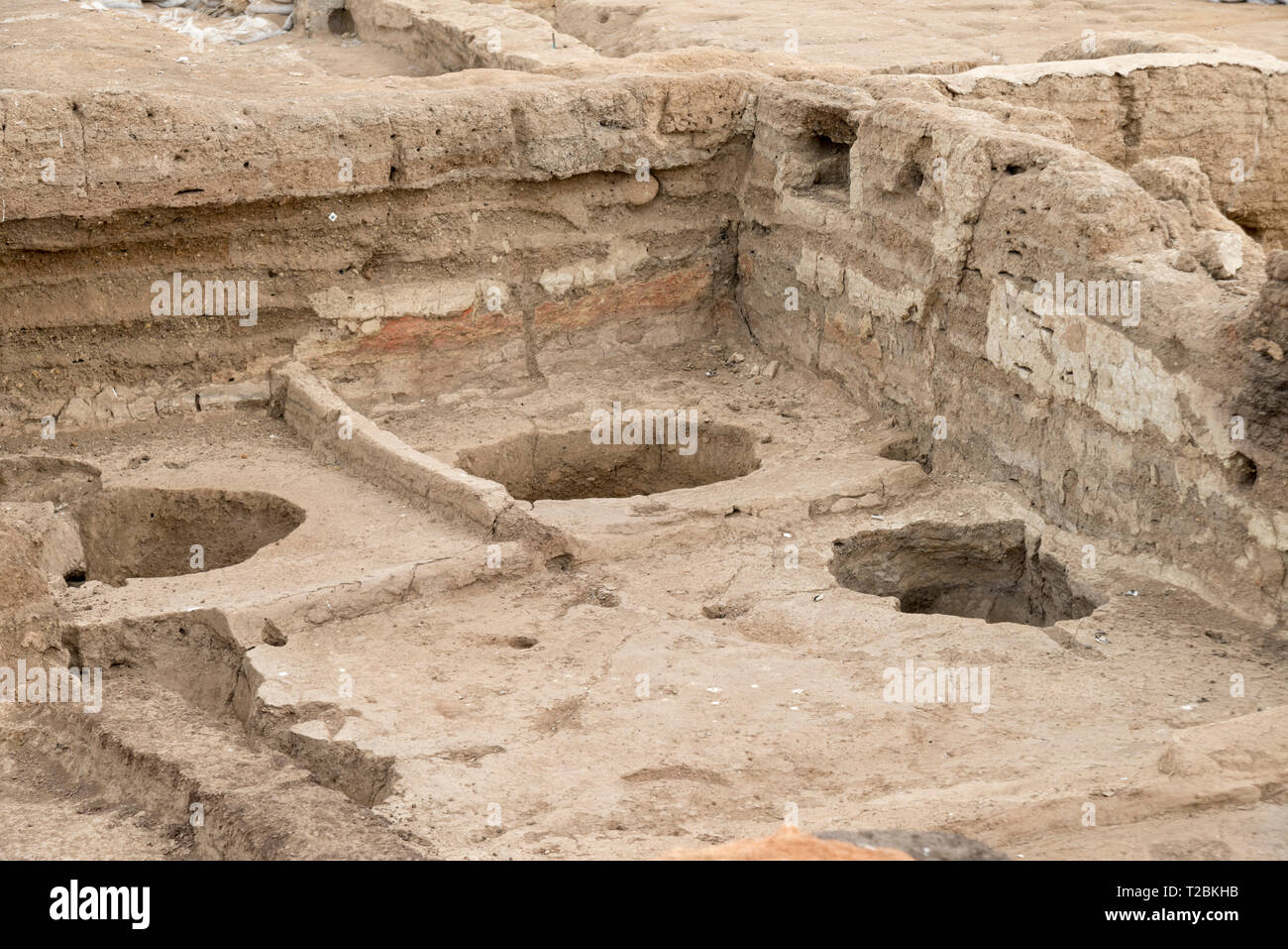 Catalhoyuk was a very large Neolithic and Chalcolithic proto-city ...