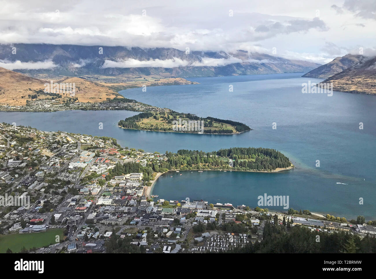 Aerial view of lake wakatipu hi-res stock photography and images - Alamy