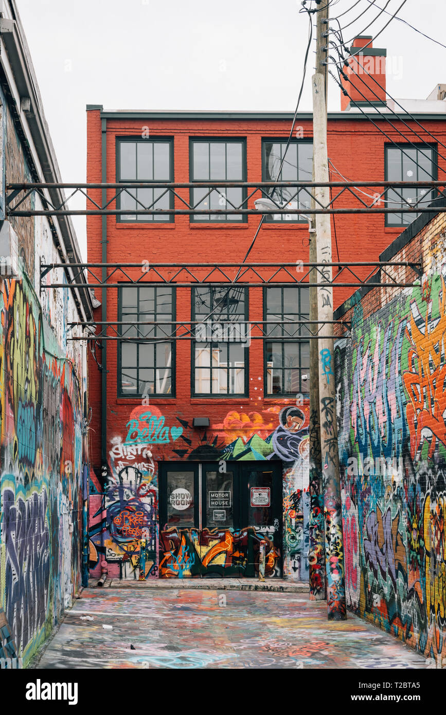 Graffiti Alley In Baltimore Maryland Stock Photo Alamy