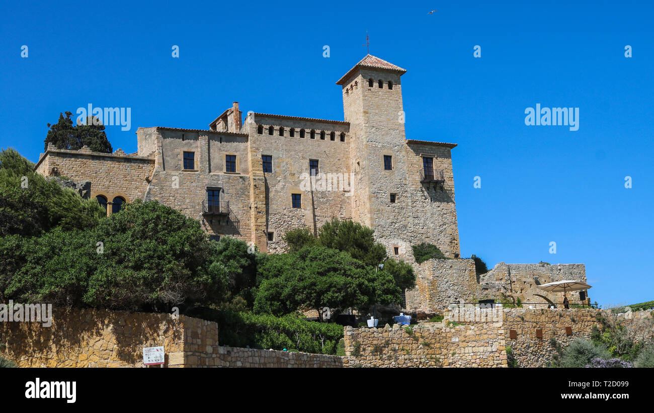 Tarragona castle hires stock photography and images Alamy