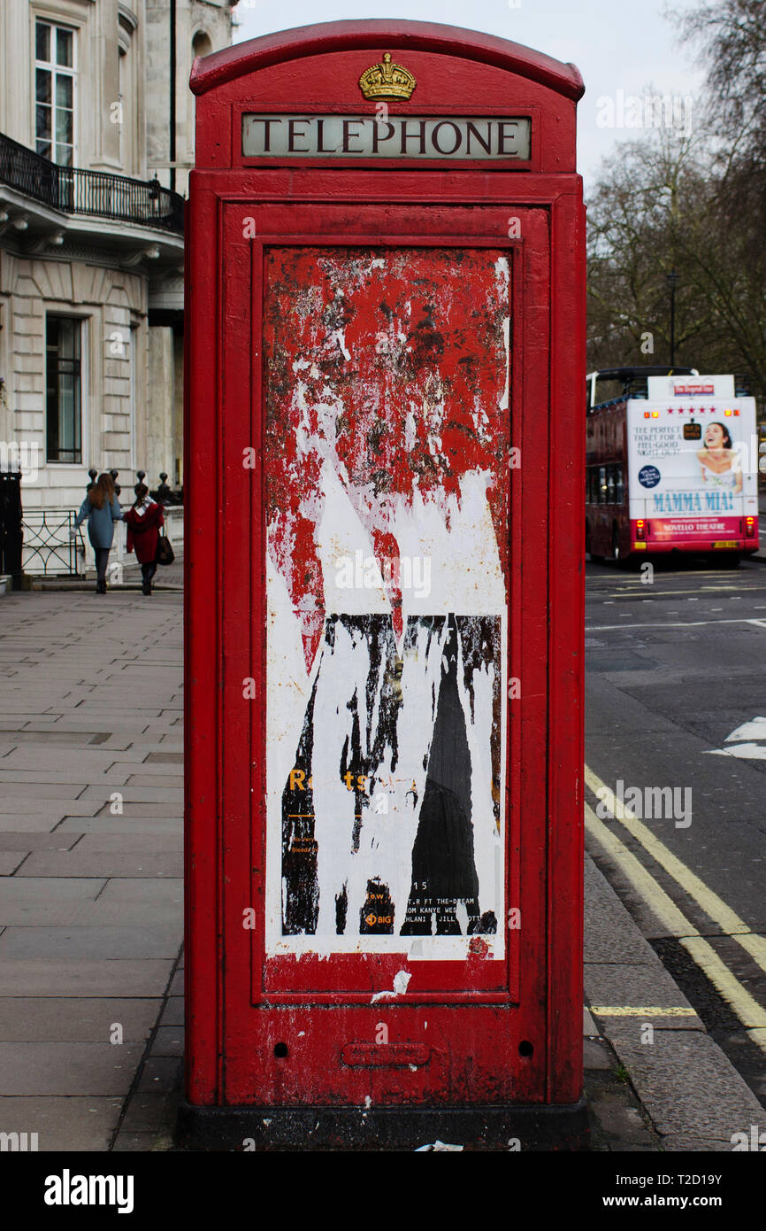 typical British telephone booth, model K6 Stock Photo