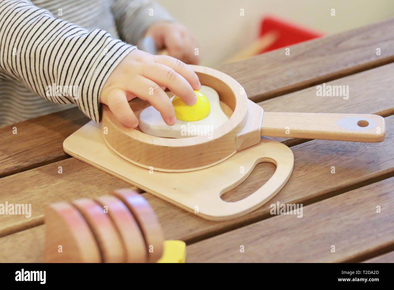 gear table toy