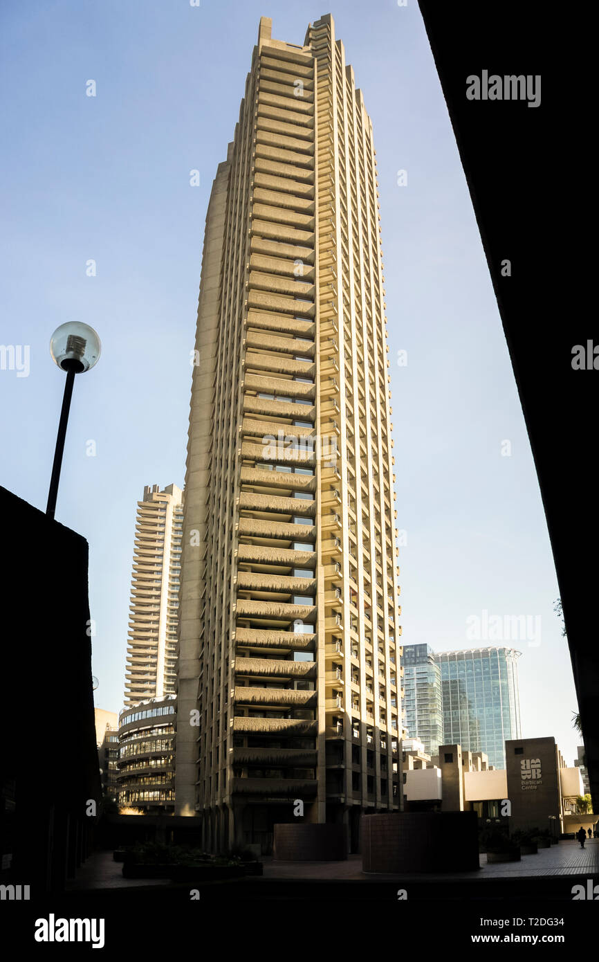 The 42 storey, 123m high Shakespeare Tower on the Barbican Estate in the City of London. Completed in 1976. Stock Photo