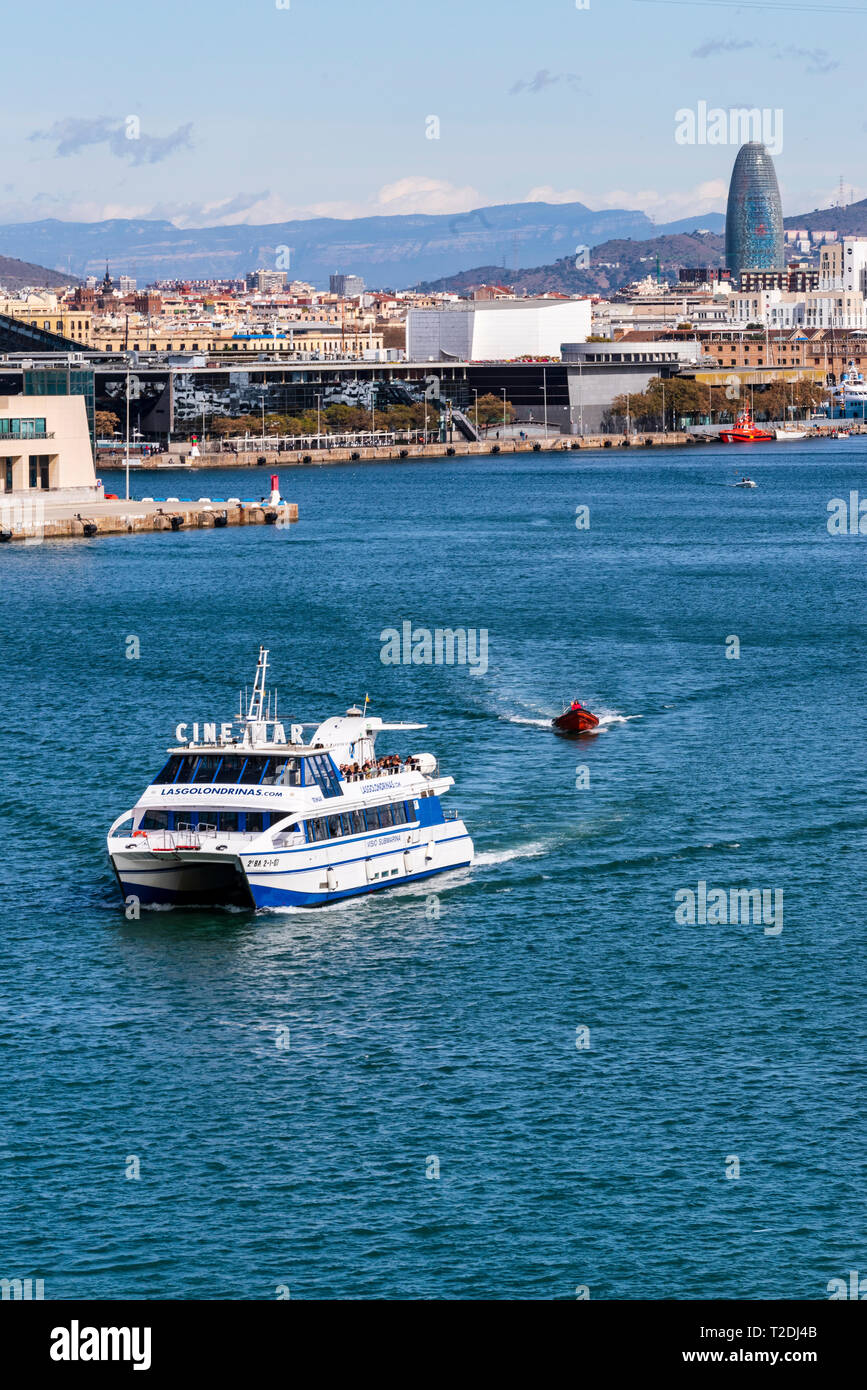 Aerial view of the port and the city of Barcelona Stock Photo - Alamy