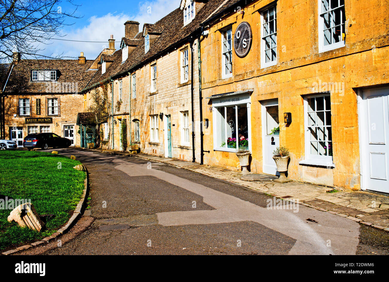 Restaurant And Cottages Moreton In Marsh Cotswolds