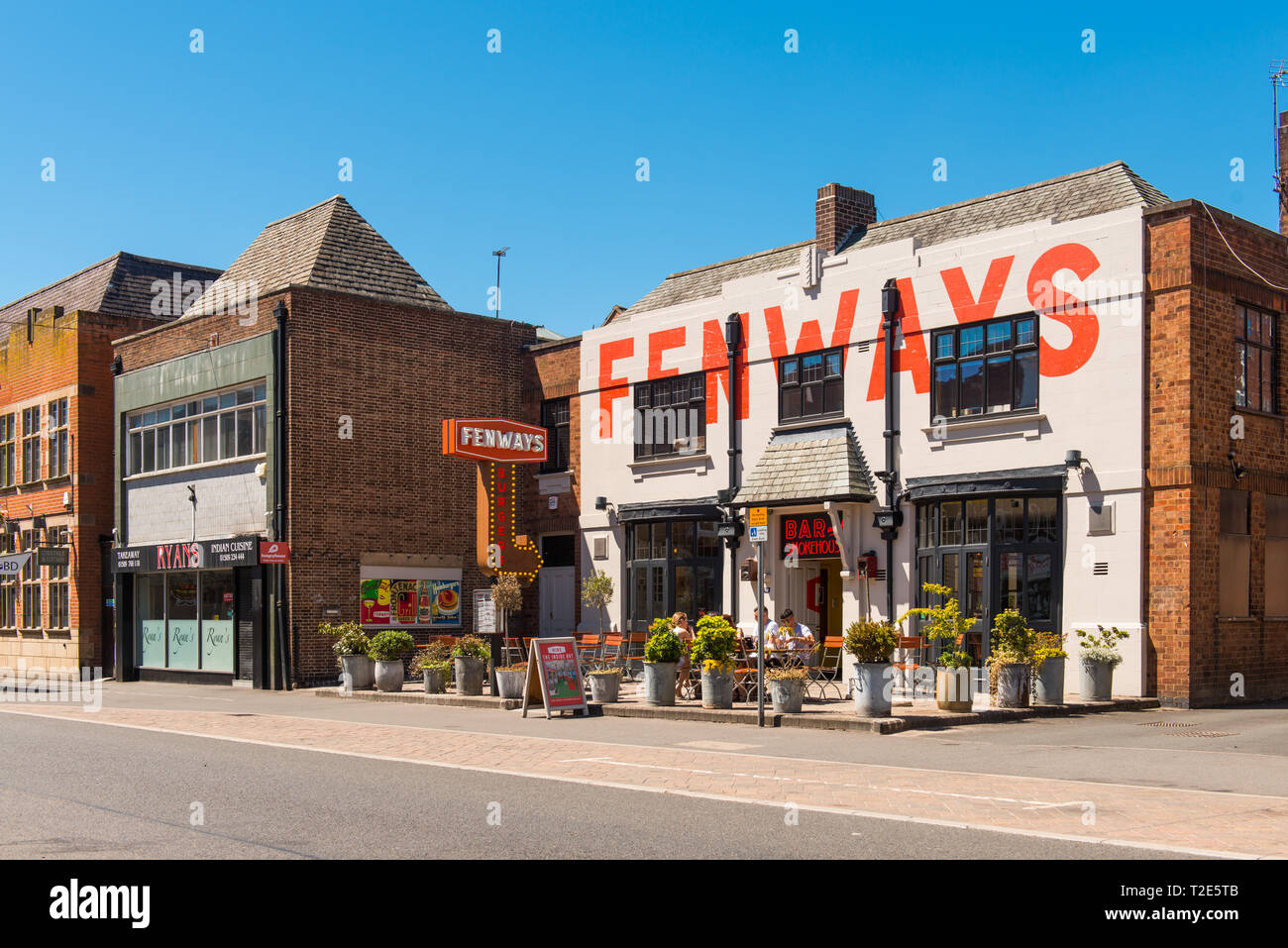 Loughborough, Fenways pub and beer garden Stock Photo Alamy
