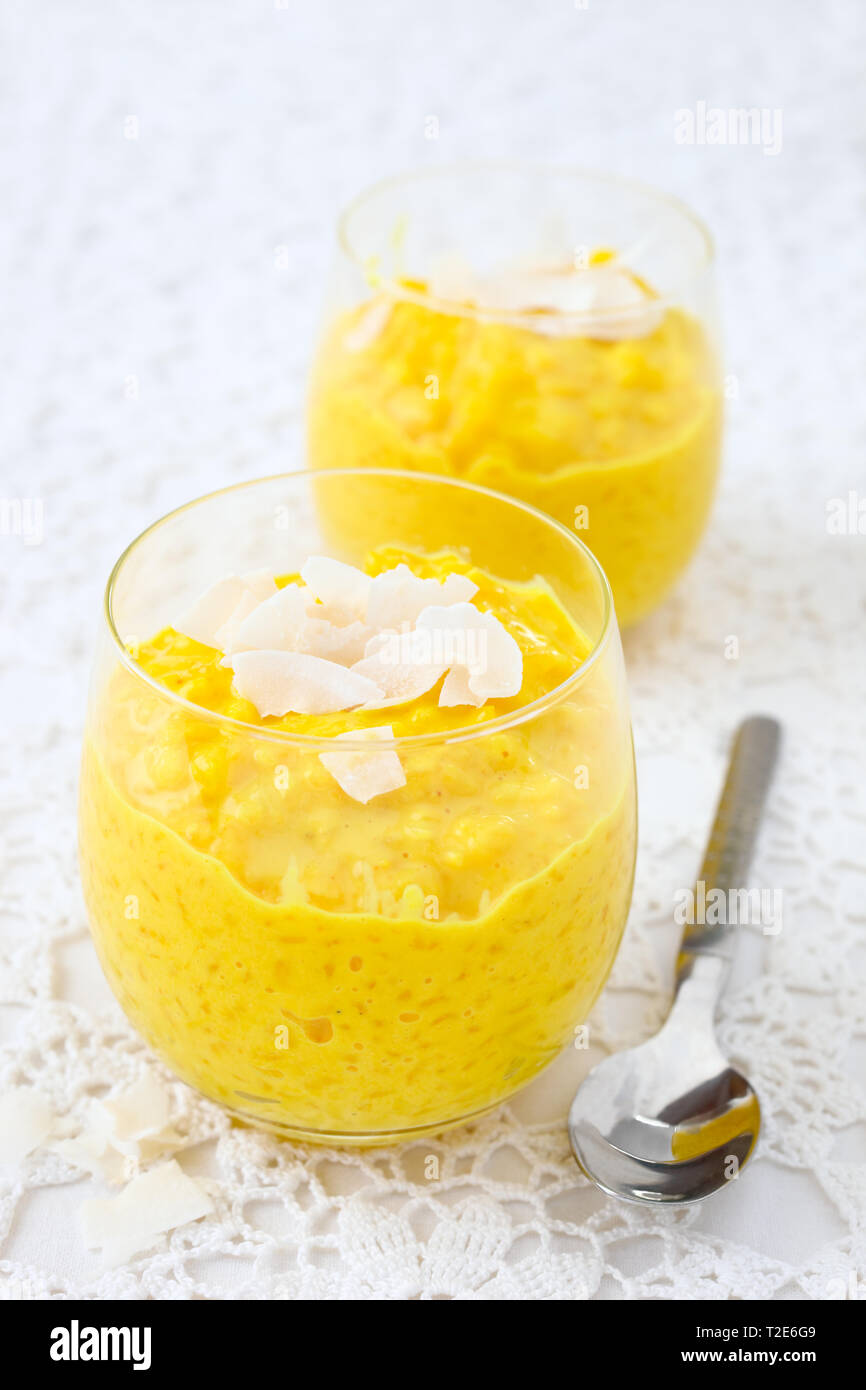 Golden milk rice pudding Stock Photo Alamy