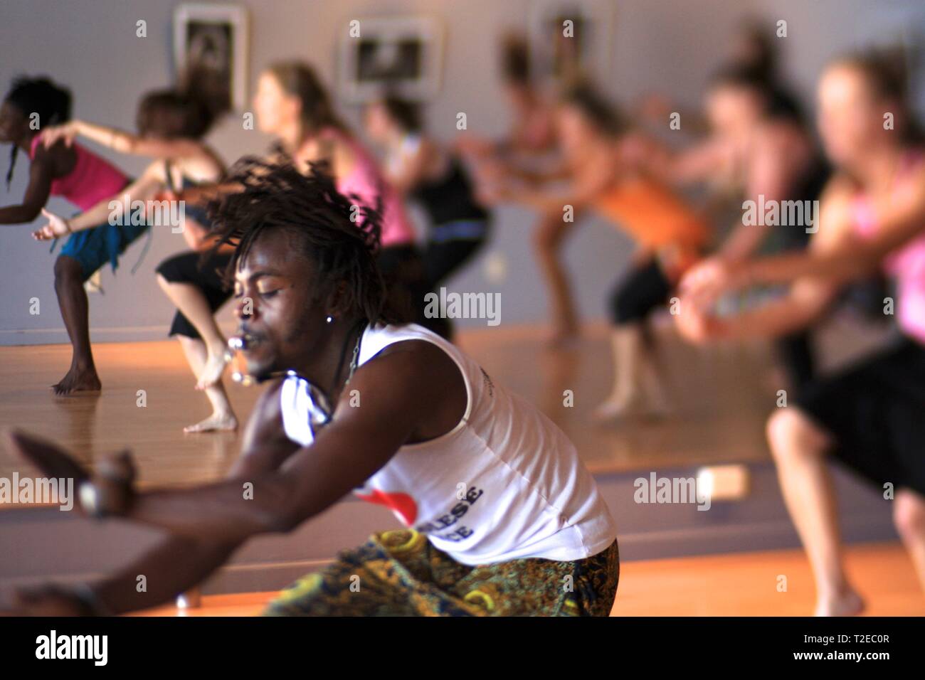 Congolese drum & dance Stock Photo Alamy