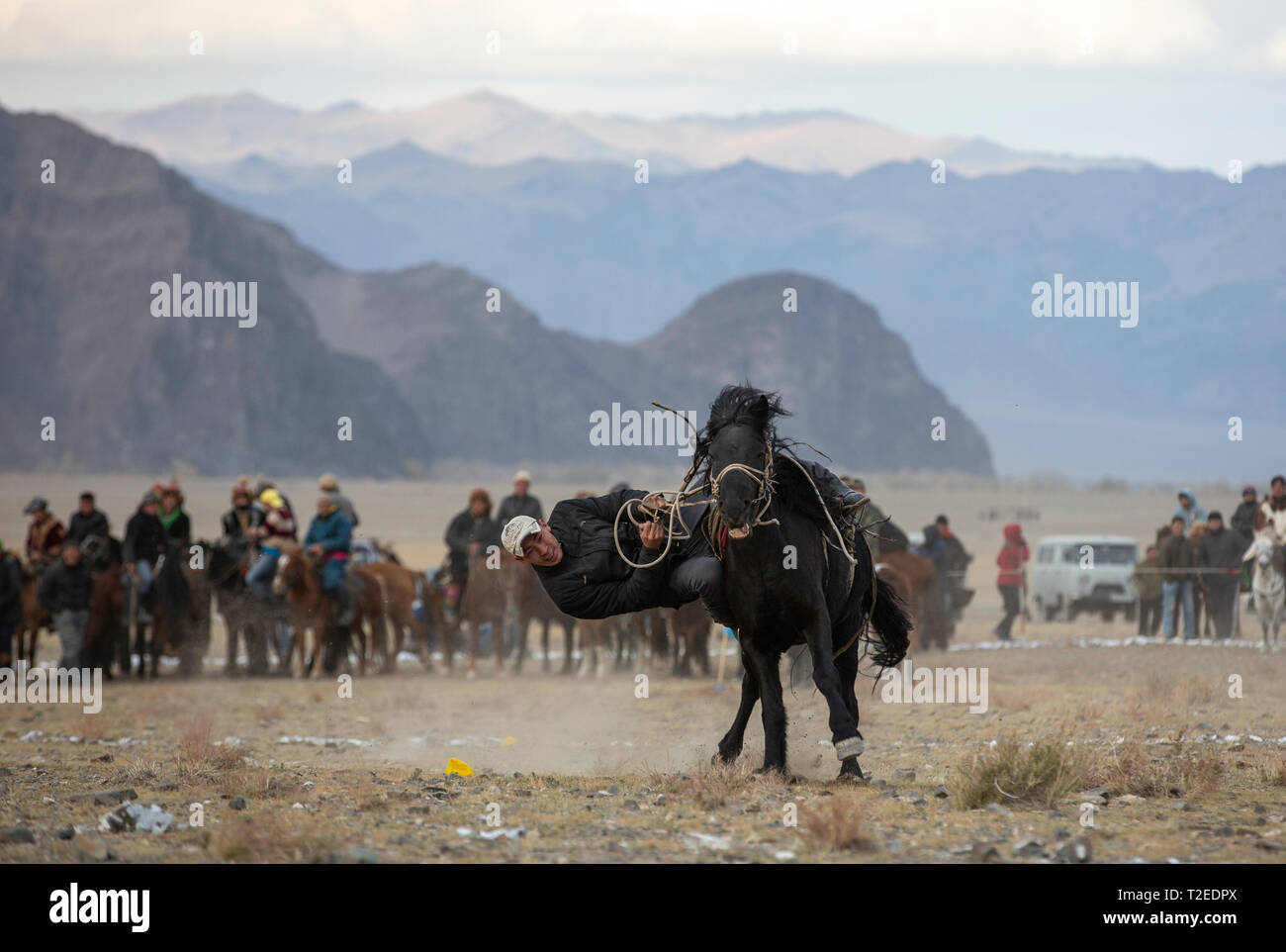 Mongolian traditional game hires stock photography and images Alamy