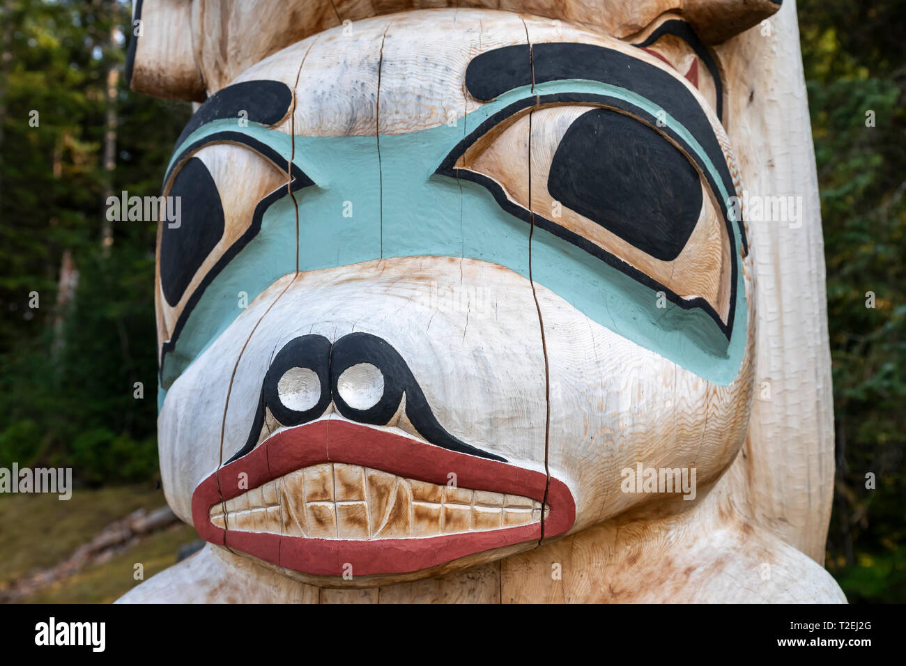 Tlingit people totem hi-res stock photography and images - Alamy