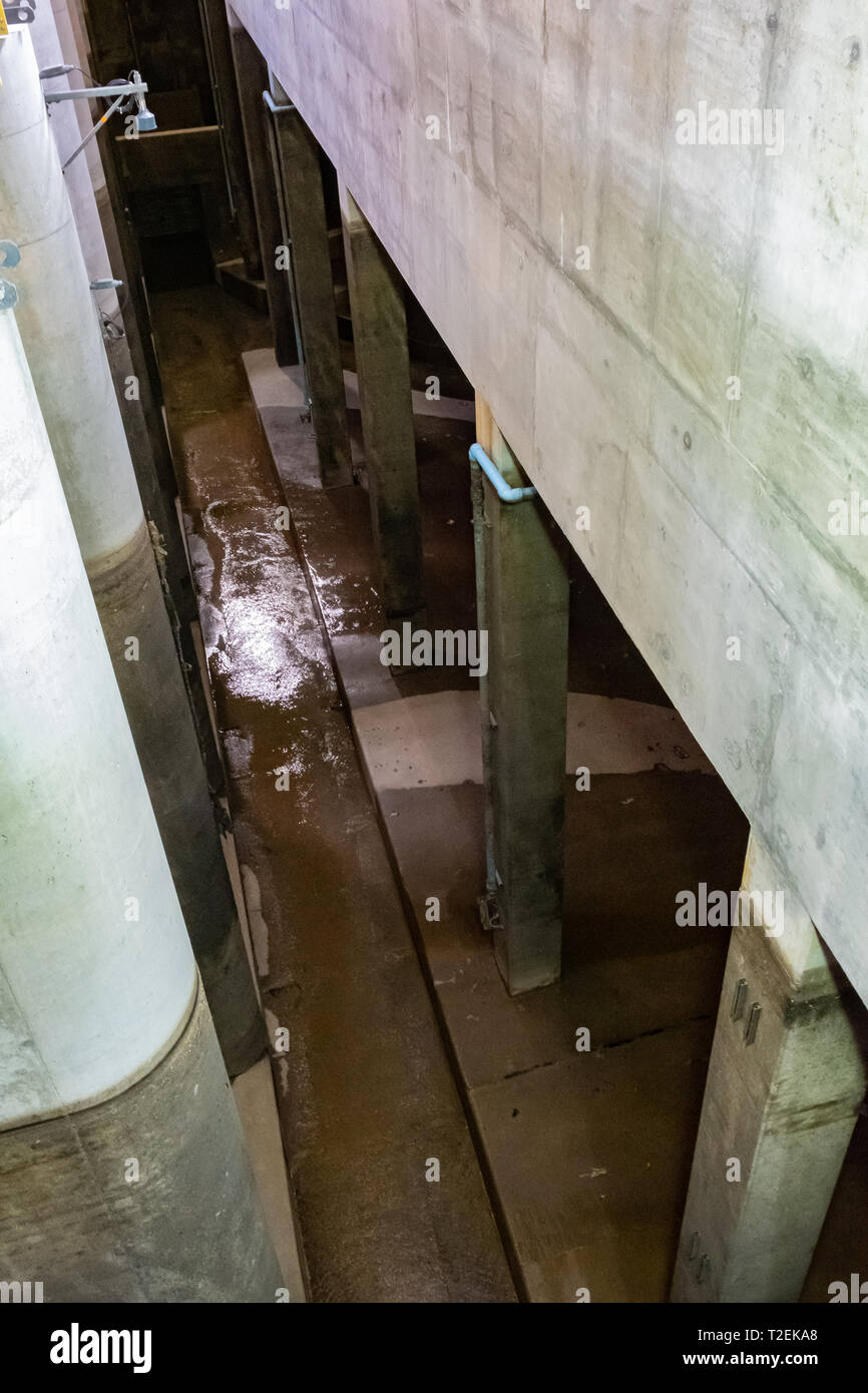 Concrete walls and structure of intake area to George W. Kuhn (12 Towns) wastewater treatment plant in Madison Heights, Michigan, USA Stock Photo