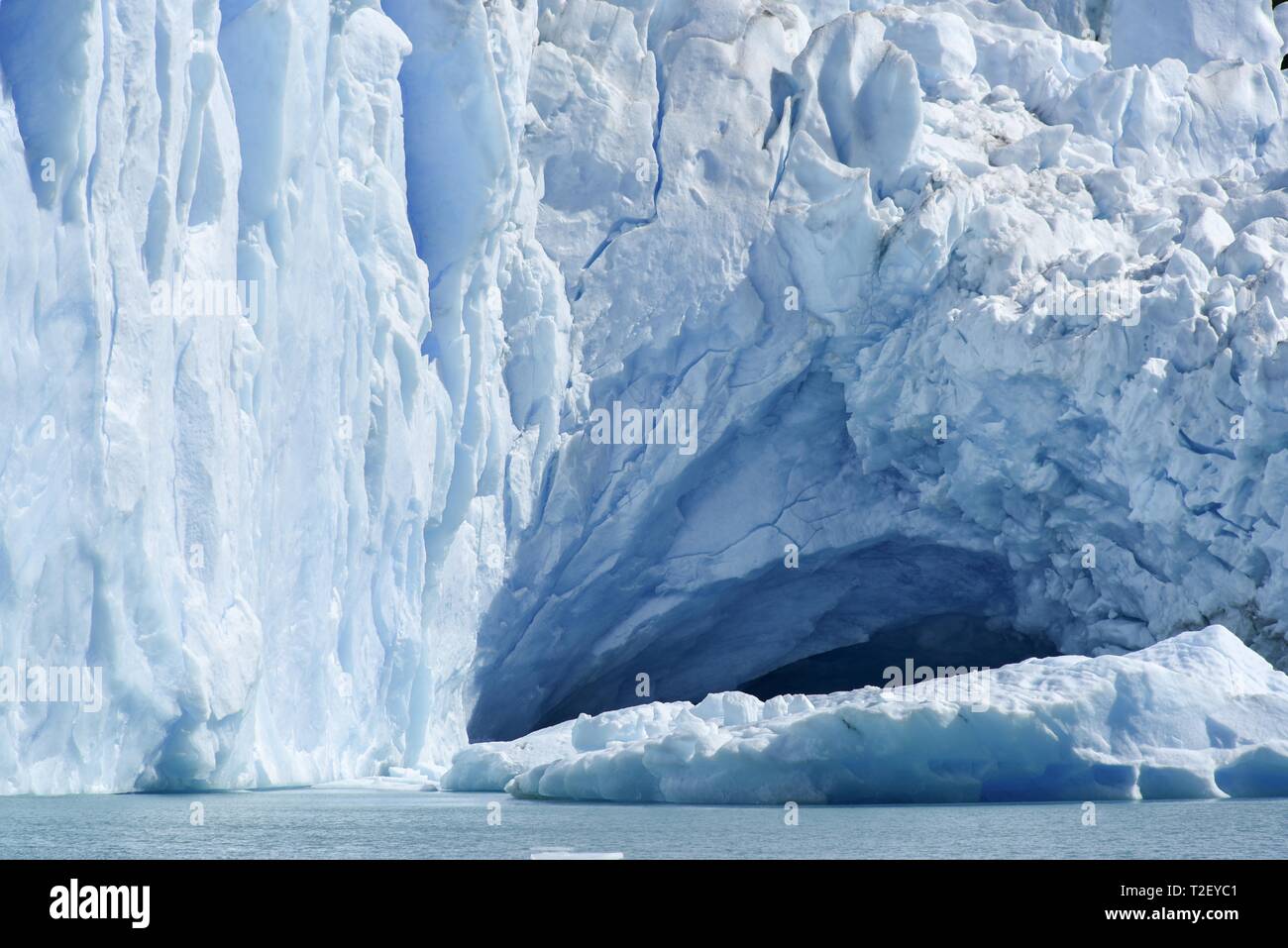 Glacier Tongue Glaciar Perito Moreno Glacier Abort Edge Los Glaciares National Park Andes El Calafate Santa Cruz Patagonia Argentina Stock Photo Alamy