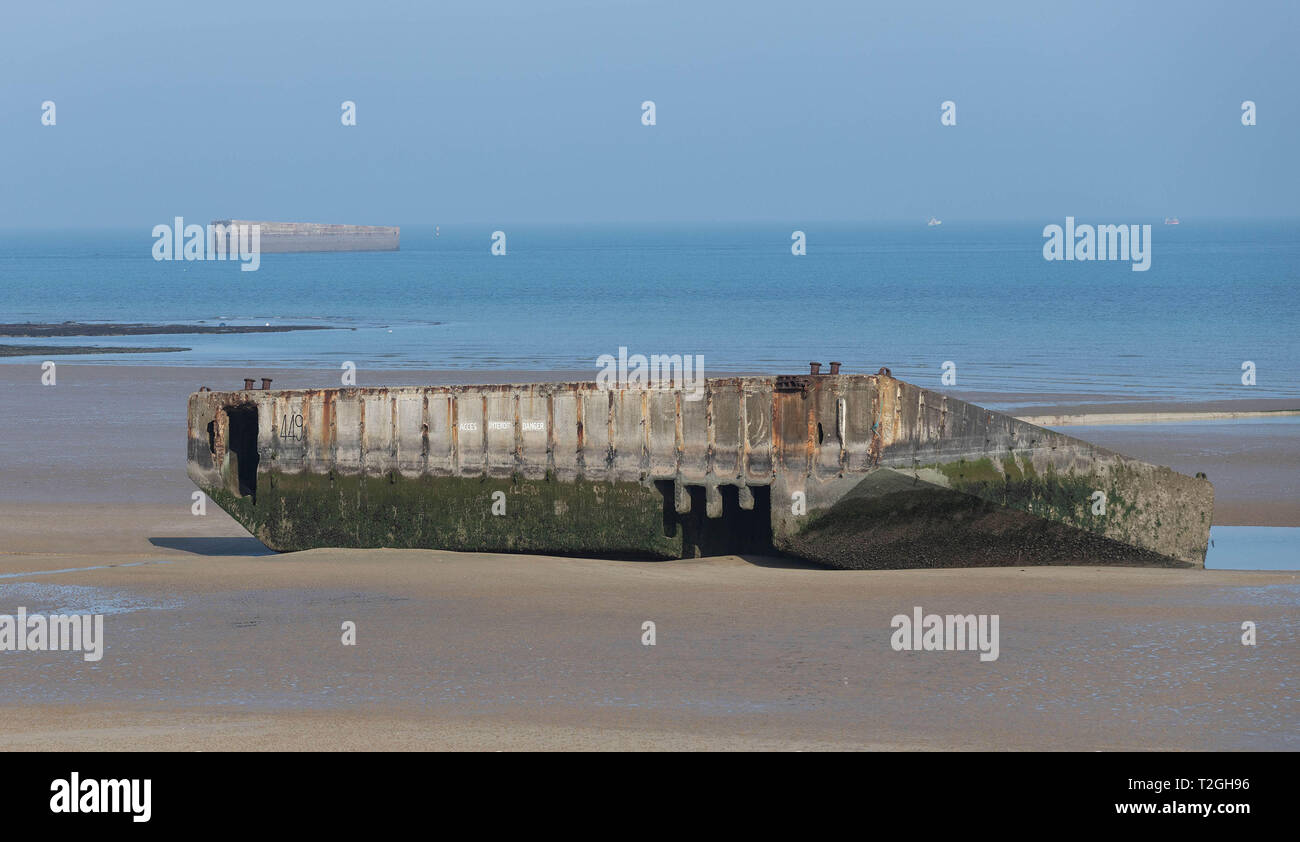 Mulberry harbour day ww2 arromanches hires stock photography and