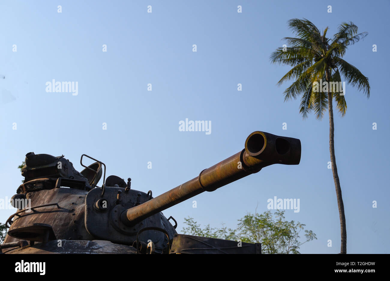 Vietnam war tank hi-res stock photography and images - Alamy