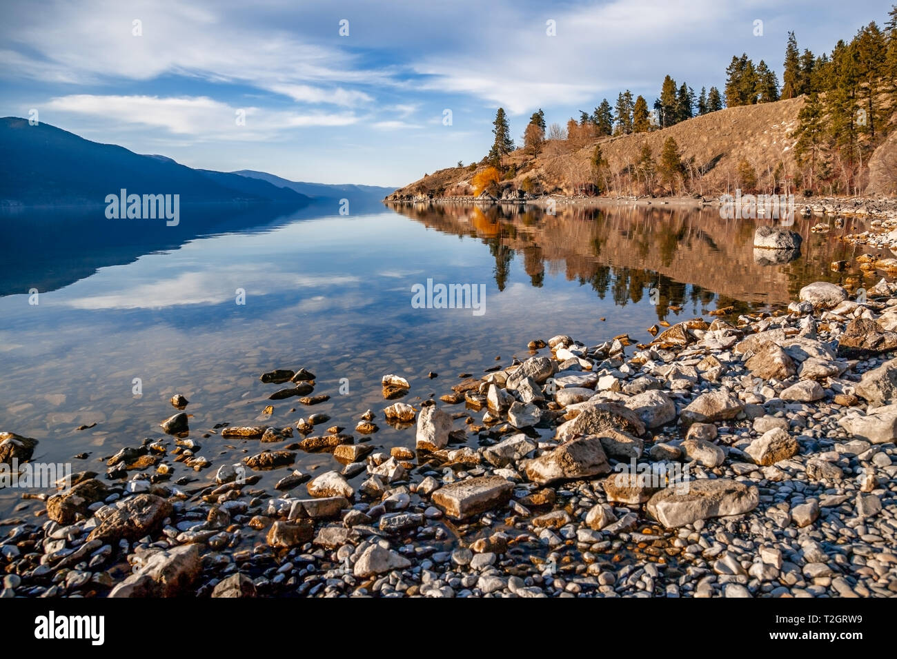 Lake landscape - Okanagan lake view - Landscape of Okanagan Lake in Kelowna - British Columbia, Canada - Imagem - Photography Stock Photo