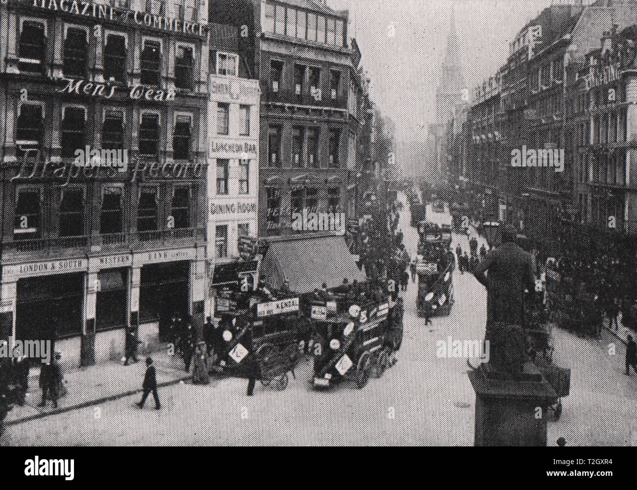 Cheapside and Peel's Statue, Showing Bow Church Stock Photo