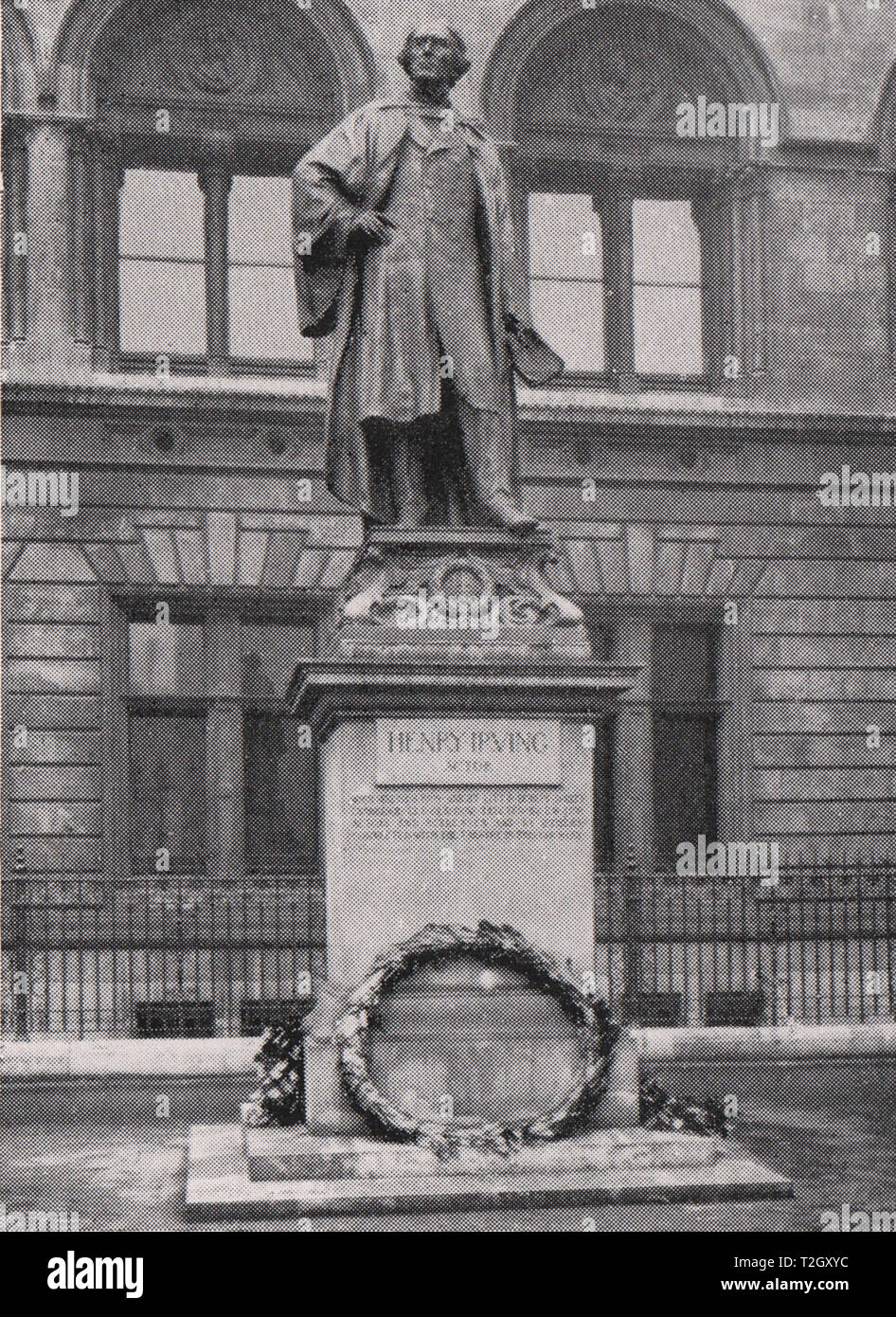 Henry Irving Statue, Charing Cross Road Stock Photo