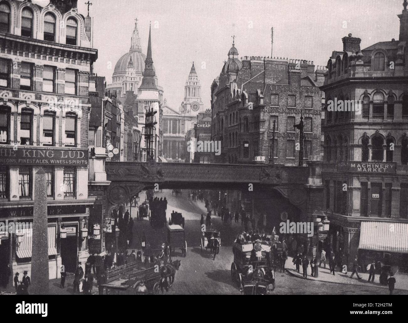 Ludgate Circus - Looking up Ludgate Hill Stock Photo