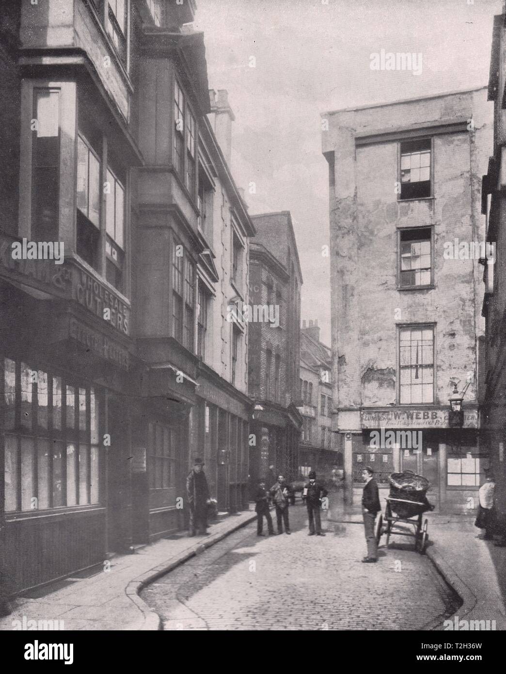 Cloth fair london hires stock photography and images Alamy