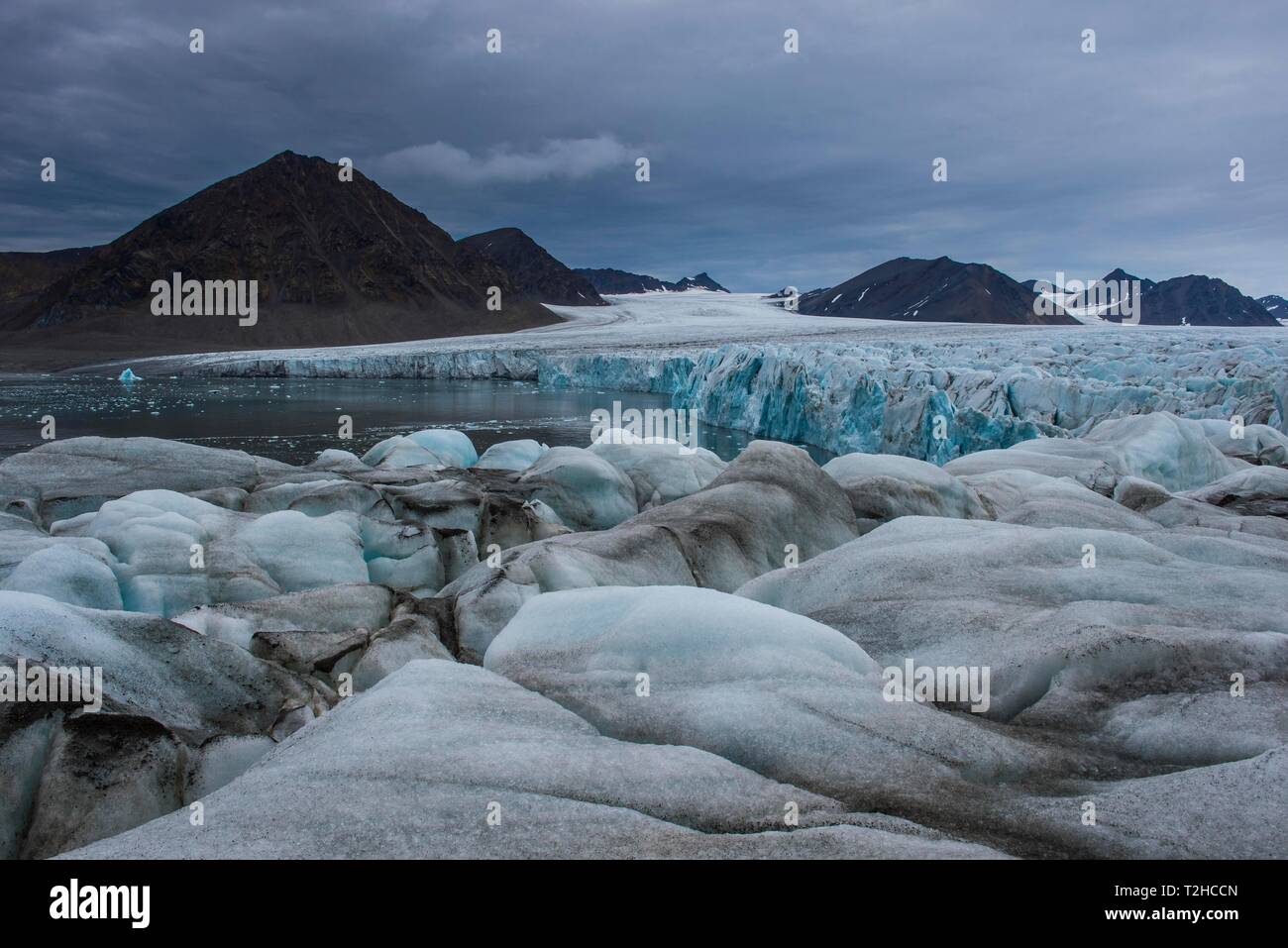 Huge glacier in Hornsund, Svalbard, Arctic, Norway Stock Photo Alamy