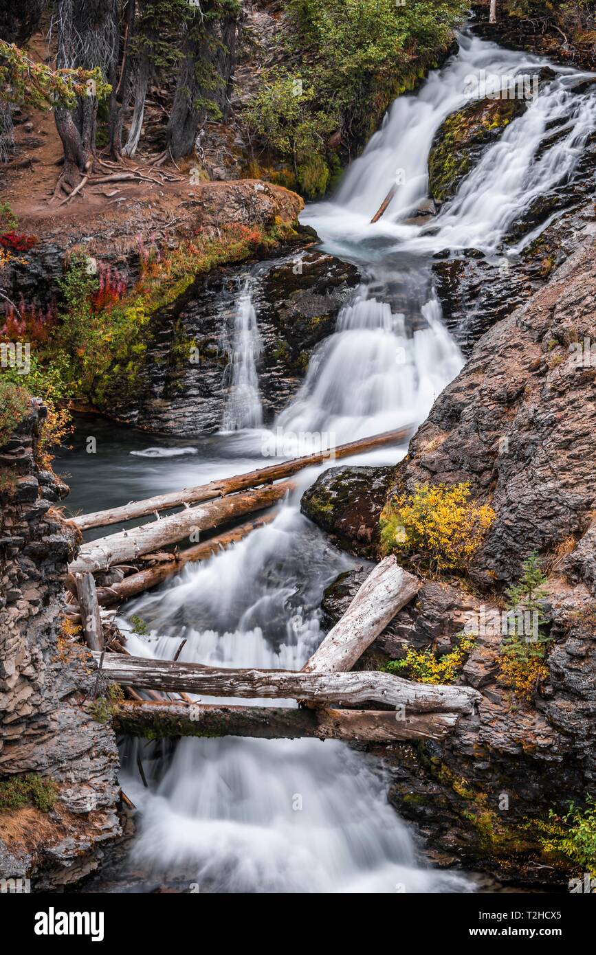 See through waterfall hi-res stock photography and images - Alamy