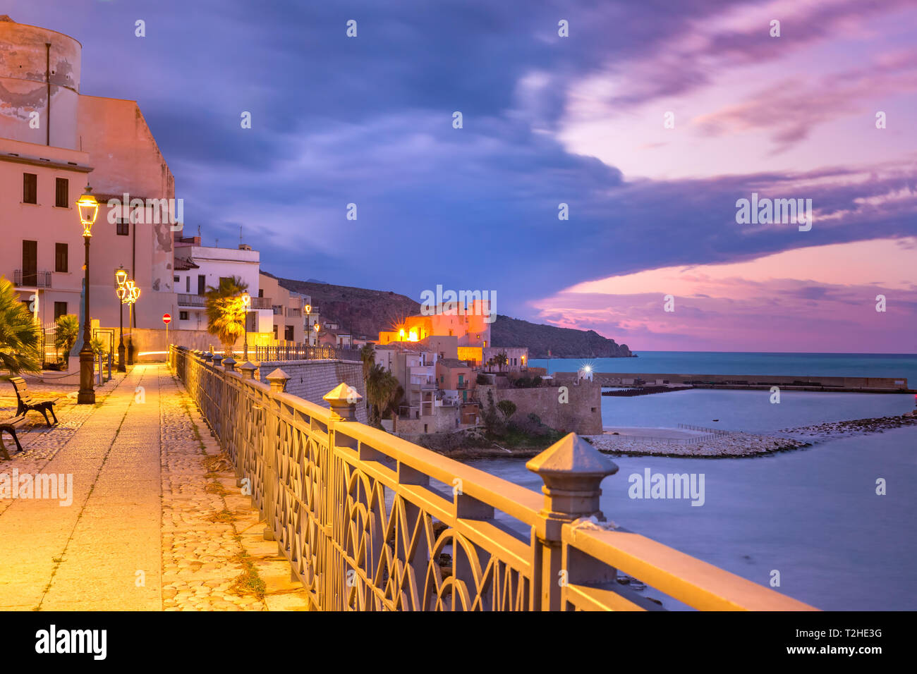 Beautiful view of Piazza Petrolo and medieval fortress in Cala Marina in  coastal city Castellammare del Golfo at sunset, Sicily, Italy Stock Photo -  Alamy