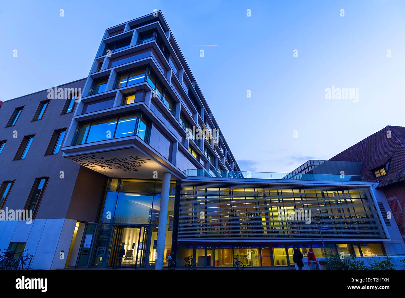 Neue public library in der Dammerung, Nuremberg, Middle Franconia, Bavaria, Germany Stock Photo