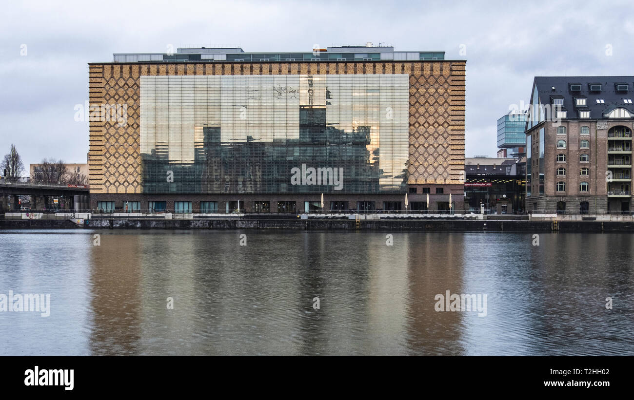 Berlin-Friedrichshain. Universal Music GmbH in a former egg cold-storage warehouse designed by Oskar Pusch 1928-9. Stock Photo