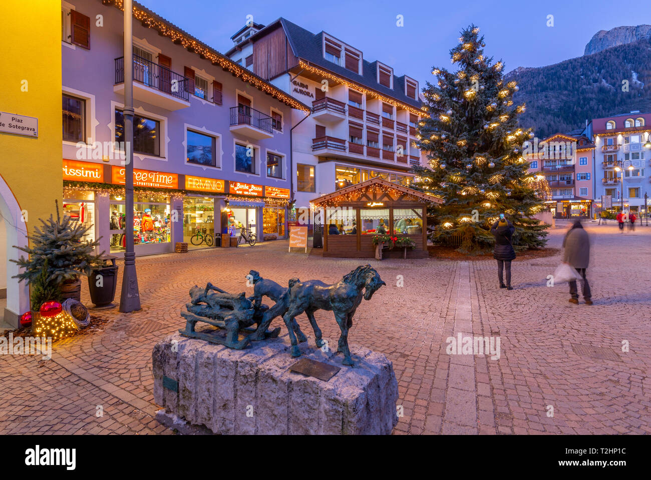 View of Moena town centre at Christmas, Province of Trento, South Tyrol, Italy, Europe Stock Photo