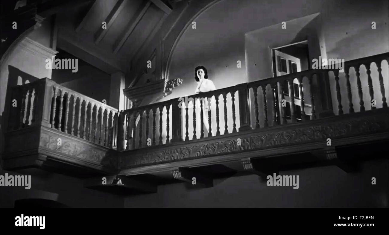 Woman screaming horror 1950s hi-res stock photography and images - Alamy