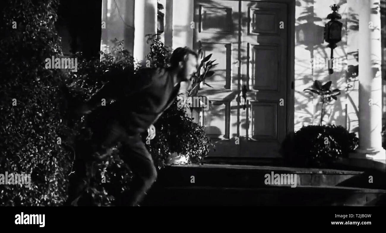 Woman screaming horror 1950s hi-res stock photography and images - Alamy