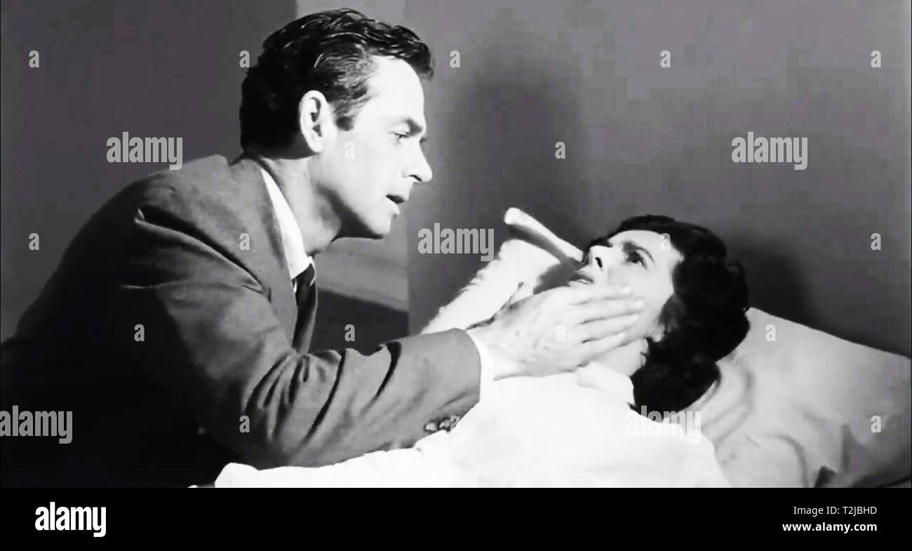 Woman screaming horror 1950s hi-res stock photography and images - Alamy