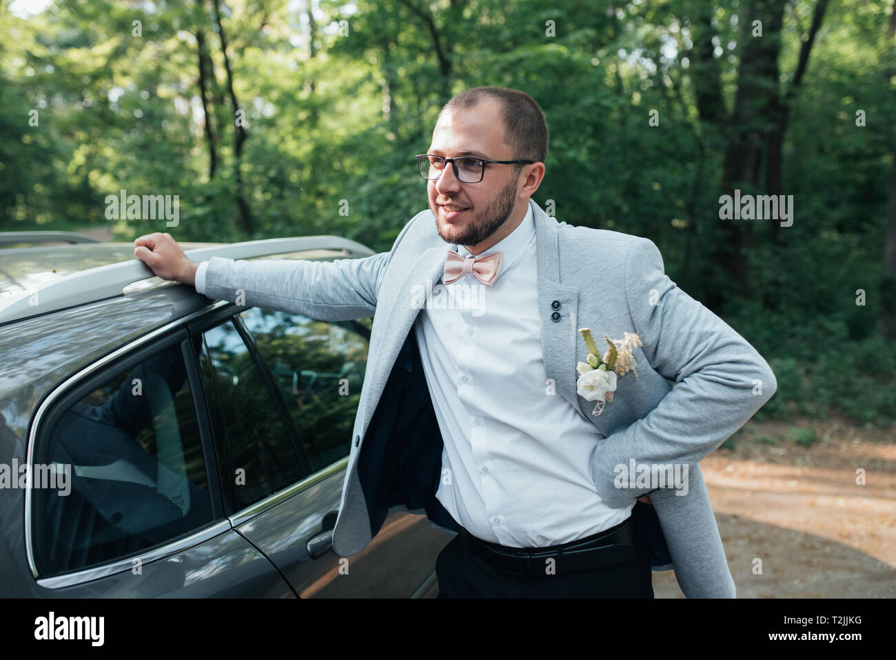 Mature man glasses stands on hi-res stock photography and images - Alamy