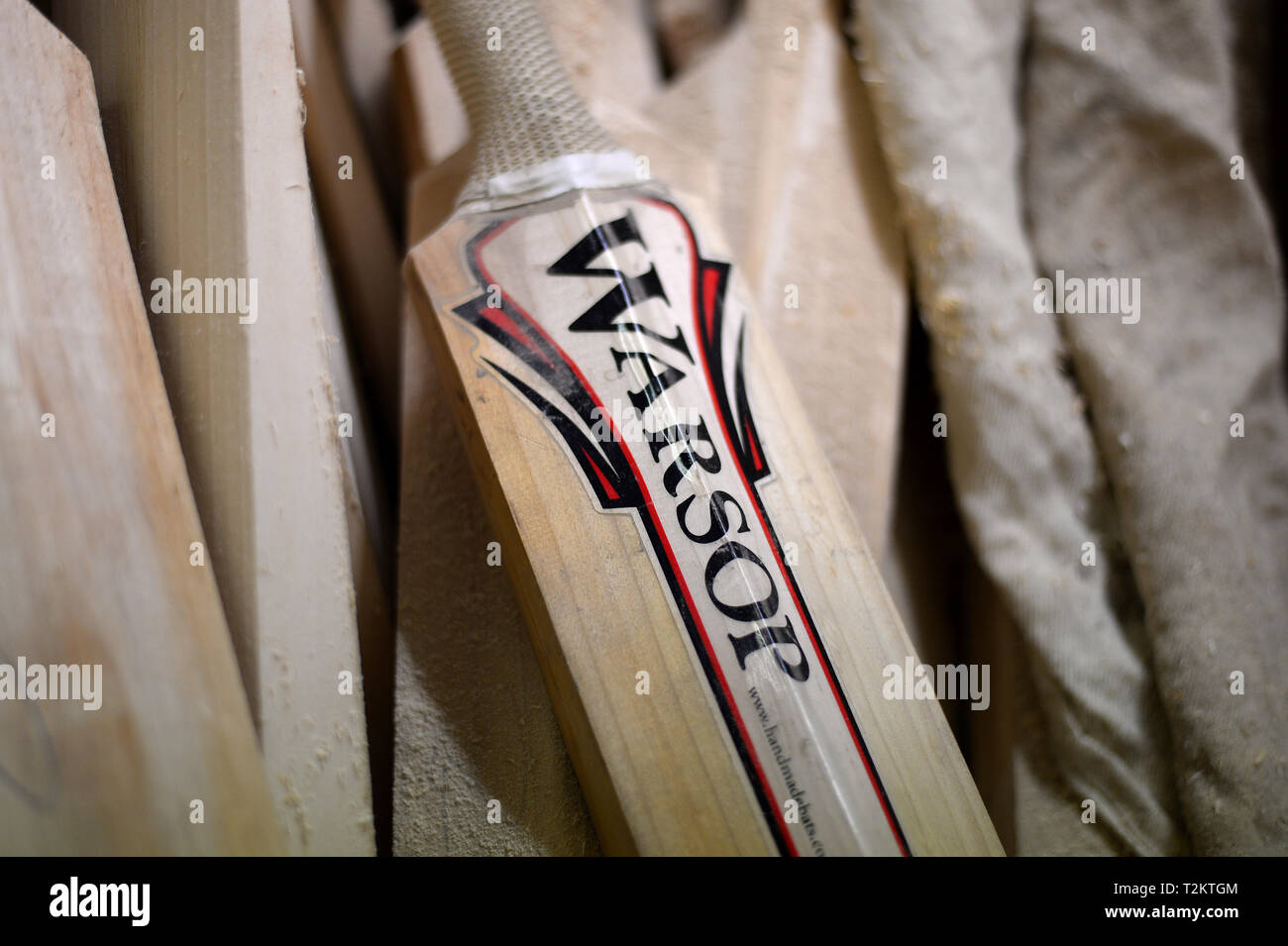 Handmade cricket bat warsop stebbing hires stock photography and