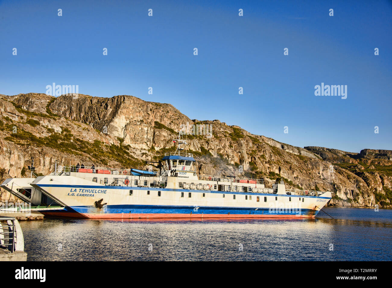 Ferry leaving Chile Chico, Lago General Carrera, Aysen, Patagonia, Chile Stock Photo