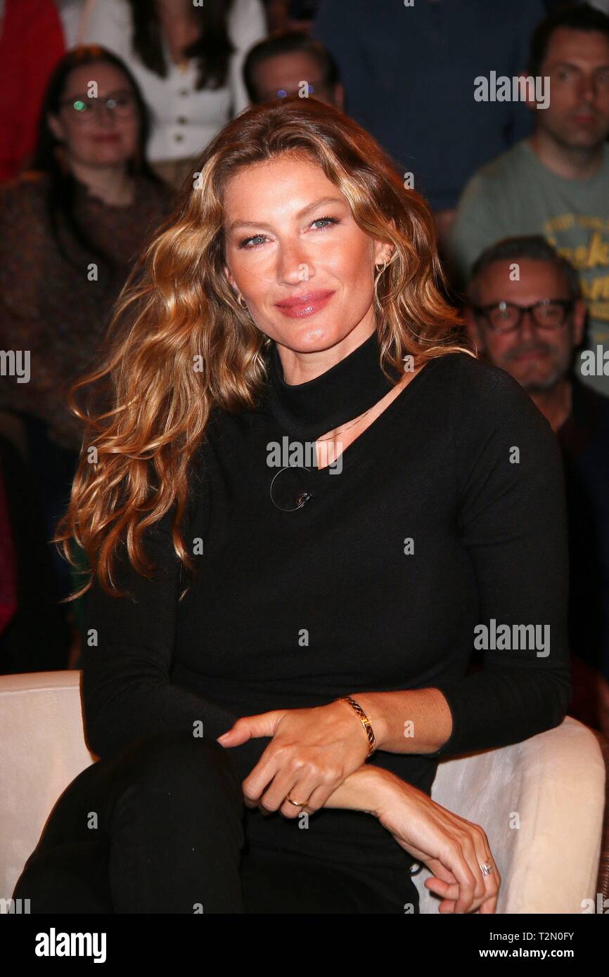 Hamburg, Germany. 02nd Apr, 2019. Model Gisele Buendchen as guest in