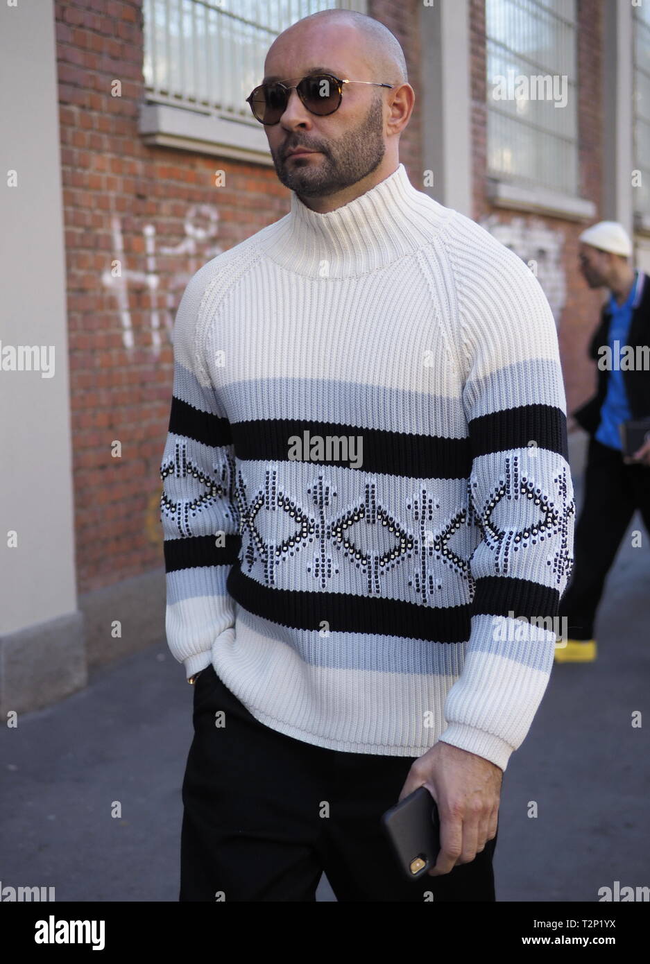 MILANO, Italy: 14 January 2019: Fashion bloggers street style outfits  before and after FENDI fashion show during Milano Fashion Week man Fall/winter  2 Stock Photo - Alamy