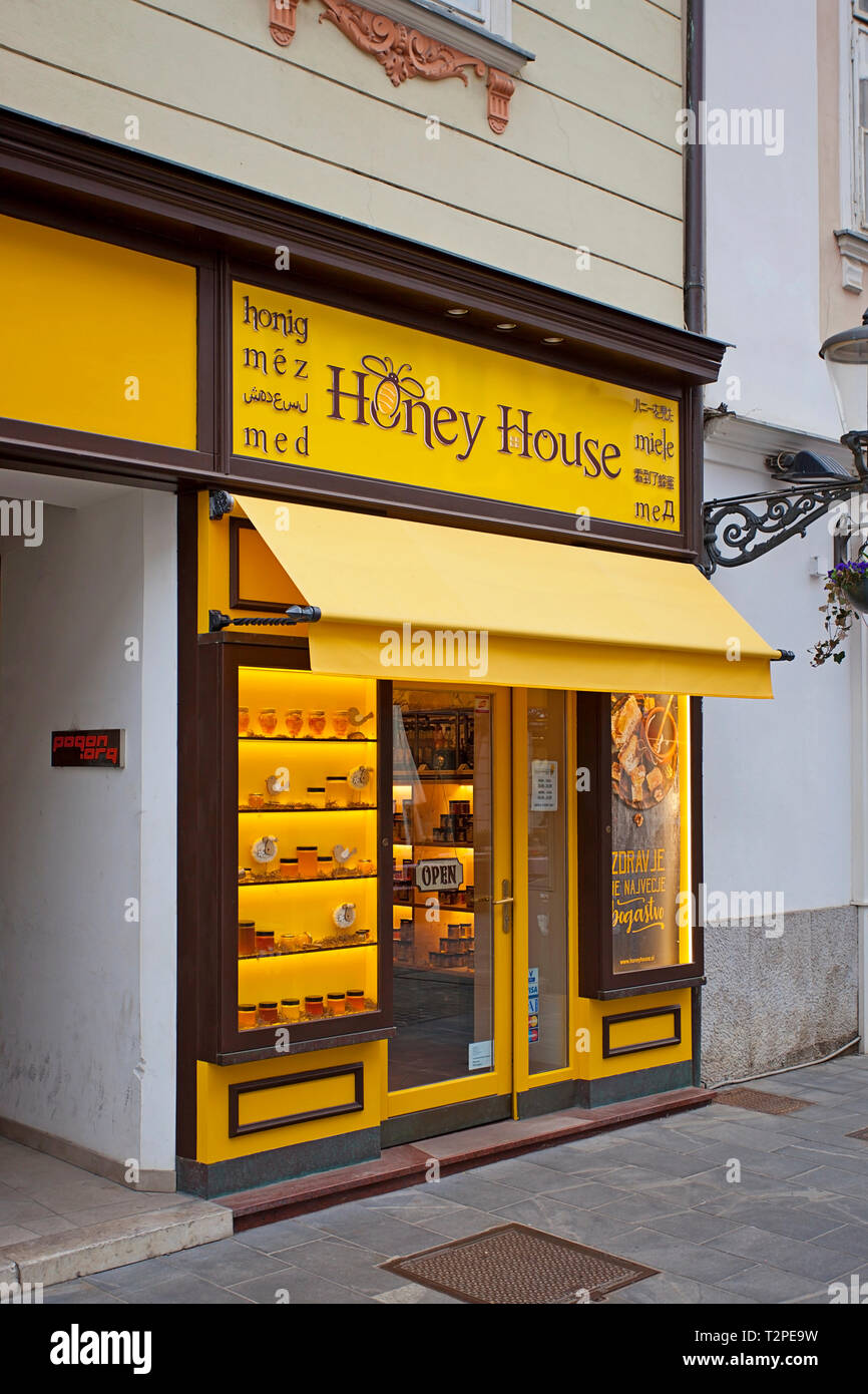 Honey store hi res stock photography and images Alamy