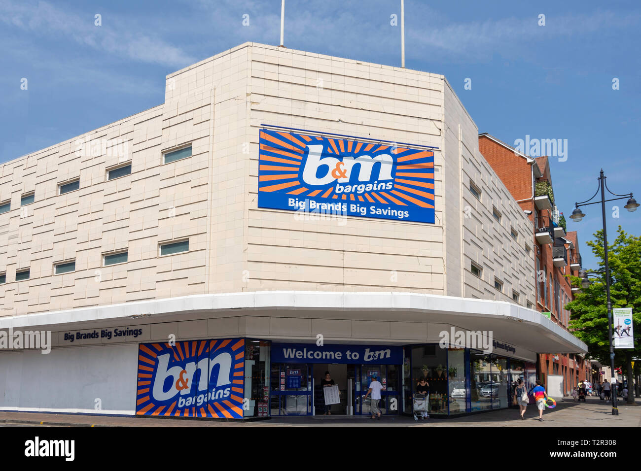 B&M Store, Market Place, Romford, London Borough of Havering, Greater London, England, United Kingdom Stock Photo