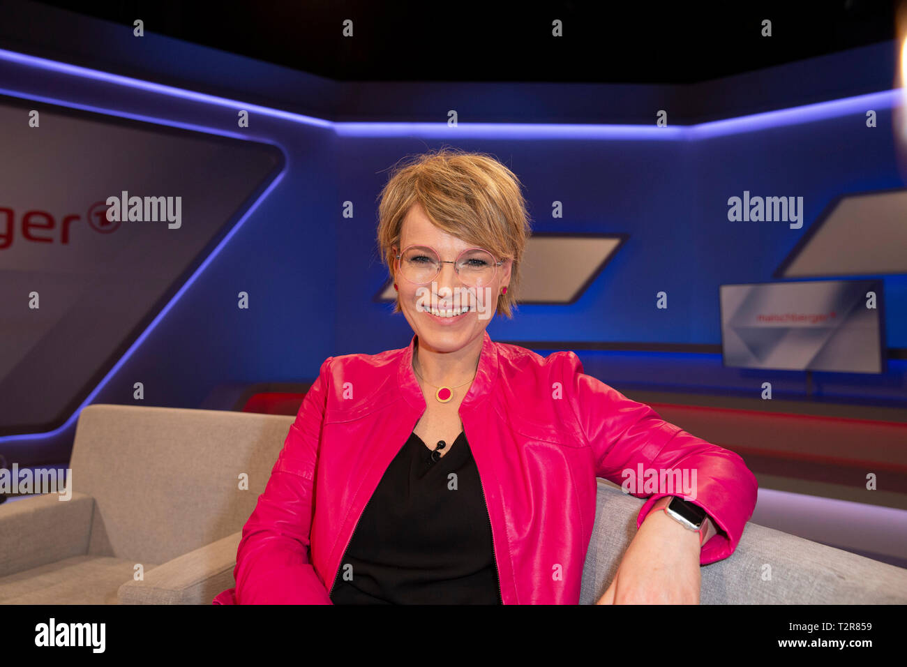 Andrea Ballschuh in der ARD-Talkshow maischberger im WDR Studio BS 3 ...
