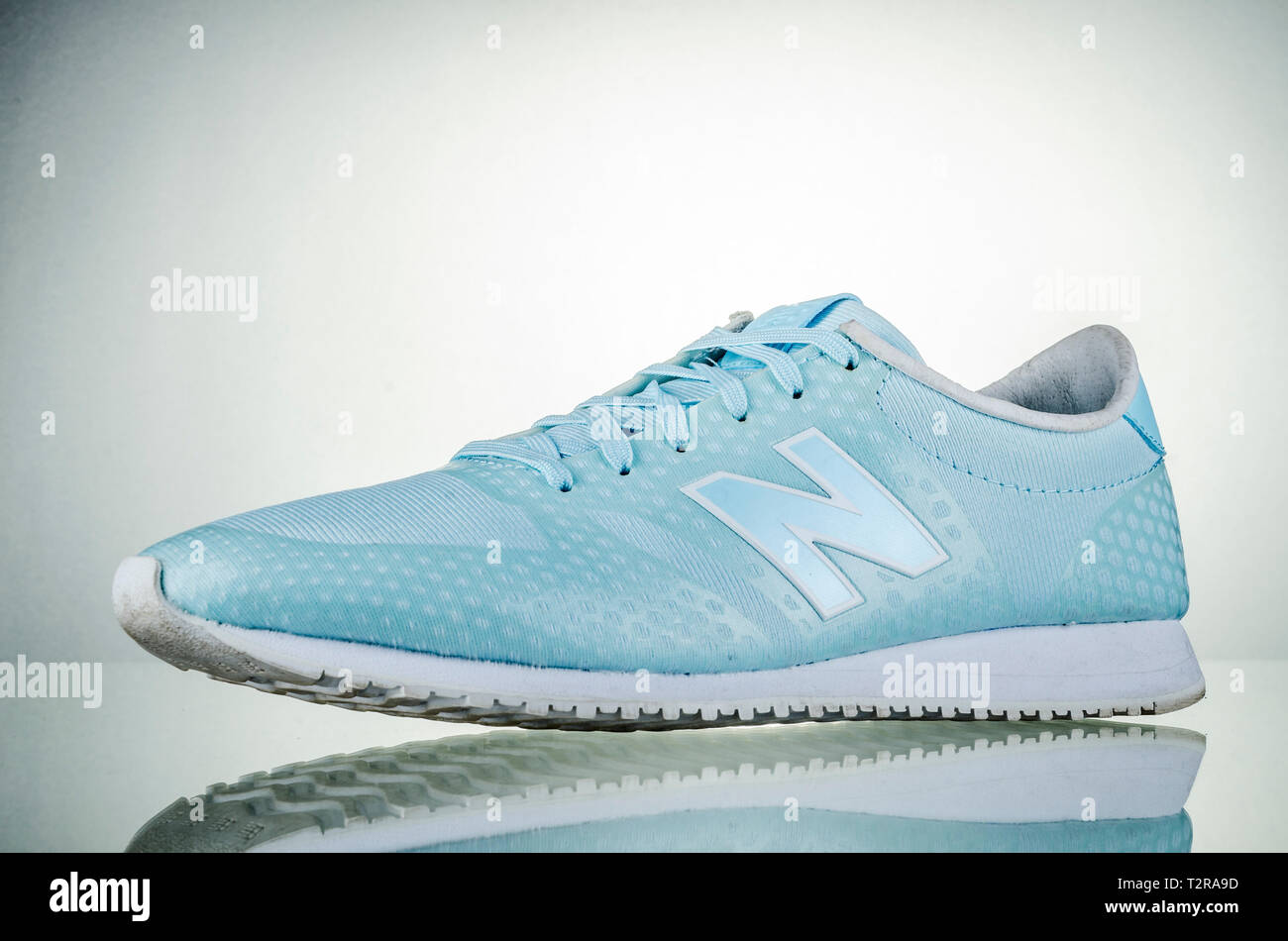 New Balance Trainers High Resolution Stock Photography and Images - Alamy