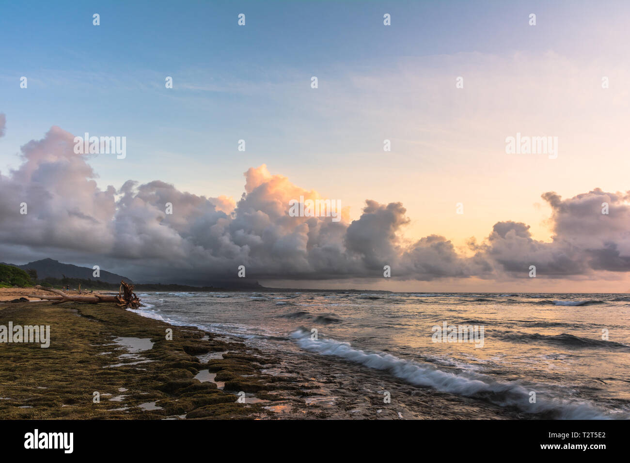 Sunrise at Nukolii Beach Park, Lihue, Kauai, Hawaii Stock Photo - Alamy