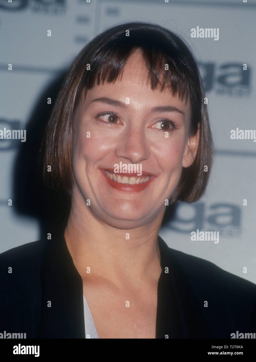 Laurie metcalf 1994 hi-res stock photography and images - Alamy