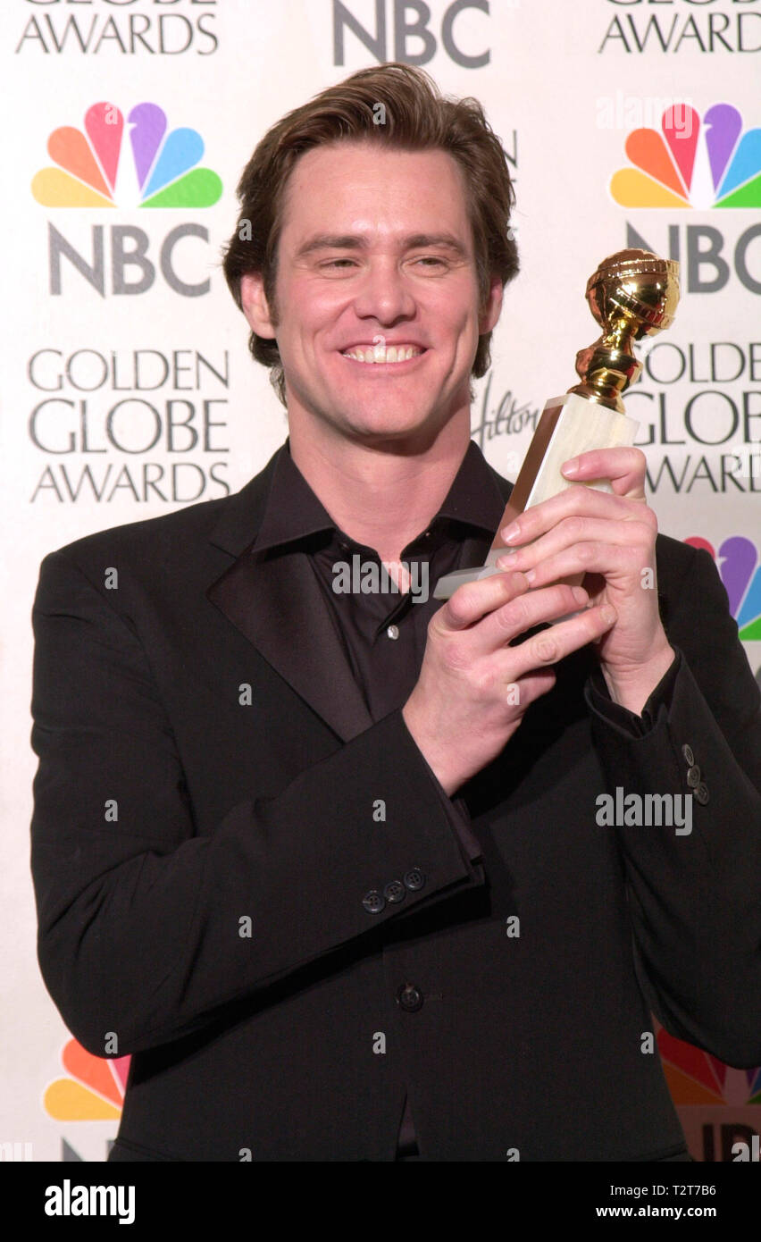 LOS ANGELES, CA. January 23, 2000: Actor JIM CARREY at the Golden Globe  Awards where he
