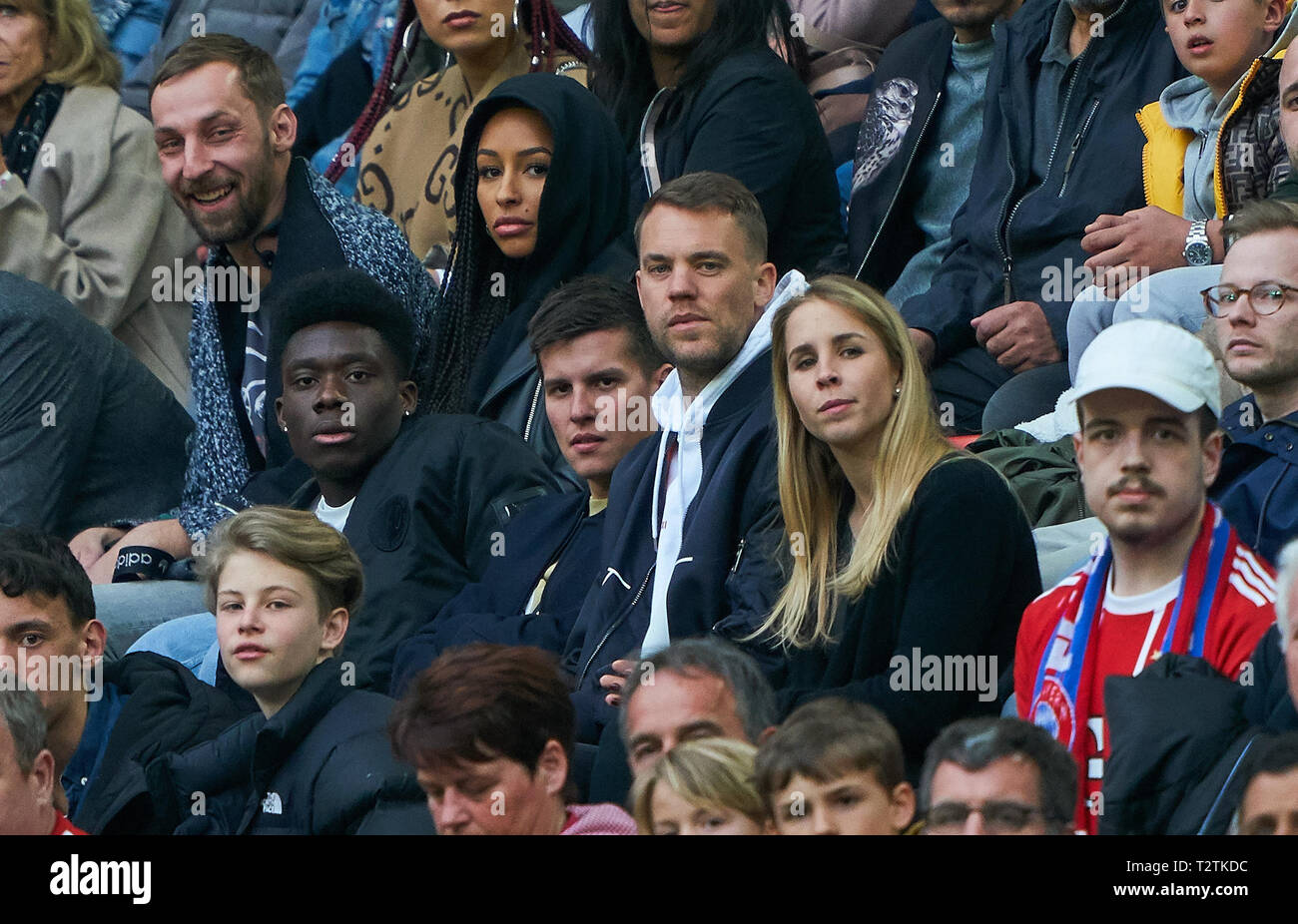 Munich, Germany. 03rd Apr, 2019. Manuel NEUER, FCB 1 Nina Weiss wife of Manuel Neuer, Alphonso DAVIES, FCB 19  FC BAYERN MUNICH - 1.FC HEIDENHEIM 5-4 DFB-Pokal, German Football Trophy , Munich, April 03, 2019  Season 2018/2019,  Soccer, München, Quarterfinal, Viertelfinale © Peter Schatz / Alamy Live News Stock Photo