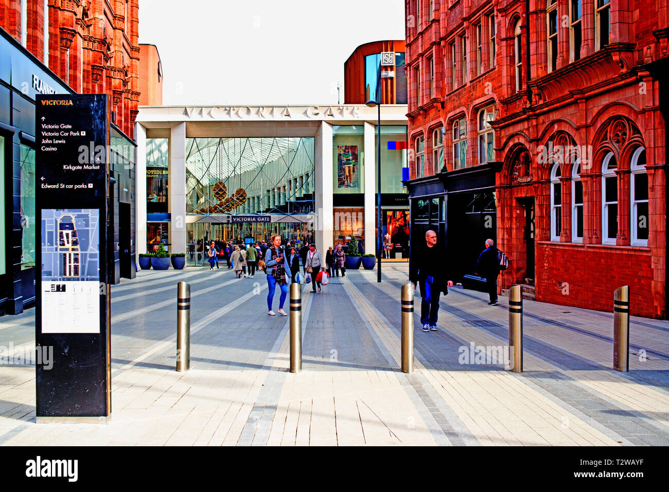 Victoria Gate Shopping Centre, Leeds, England Stock Photo Alamy