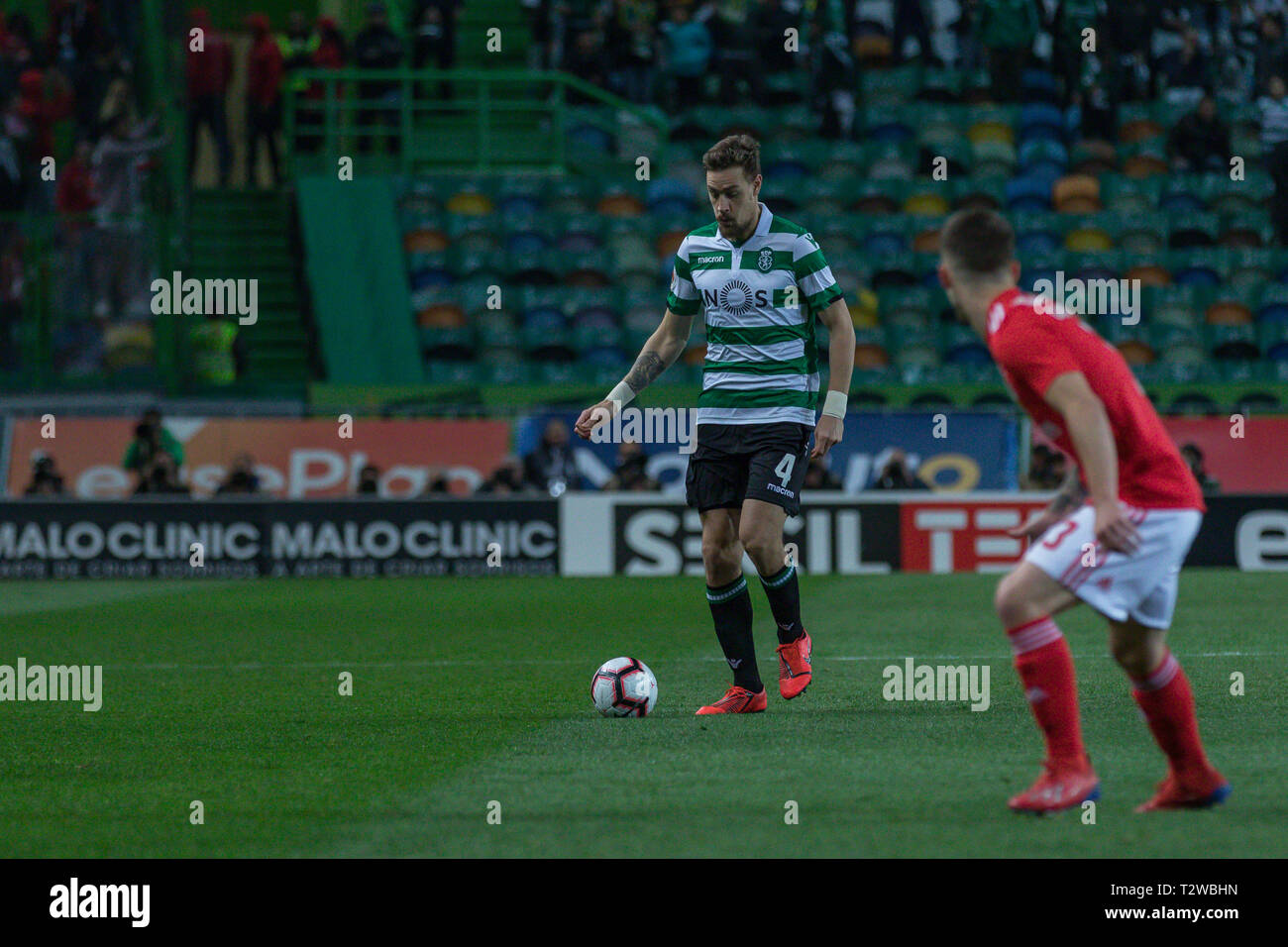 April 03, 2019. Lisbon, Portugal. Sporting's defender from Uruguay Sebastian Coates (4) in action during the game Sporting CP vs SL Benfica © Alexandre de Sousa/Alamy Live News Stock Photo