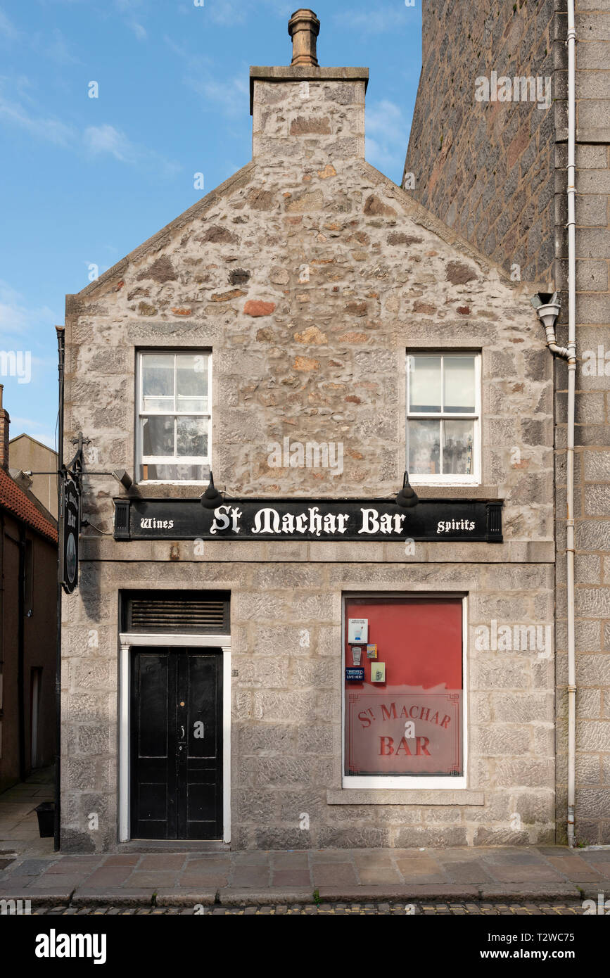 St Machar's Bar a public house  in Old Aberdeen Stock Photo