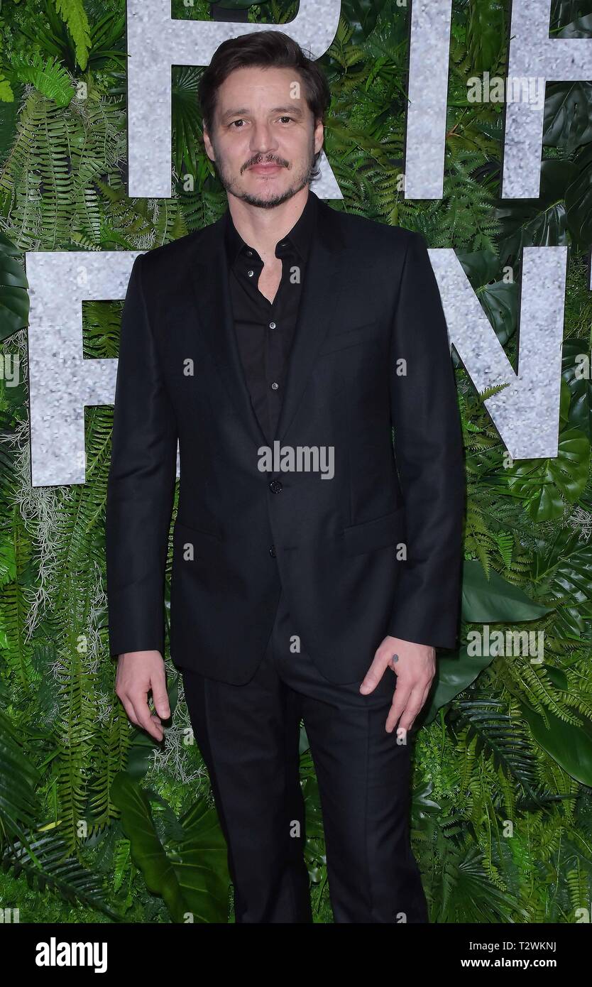 triple-frontier-world-premiere-arrivals-featuring-pedro-pascal