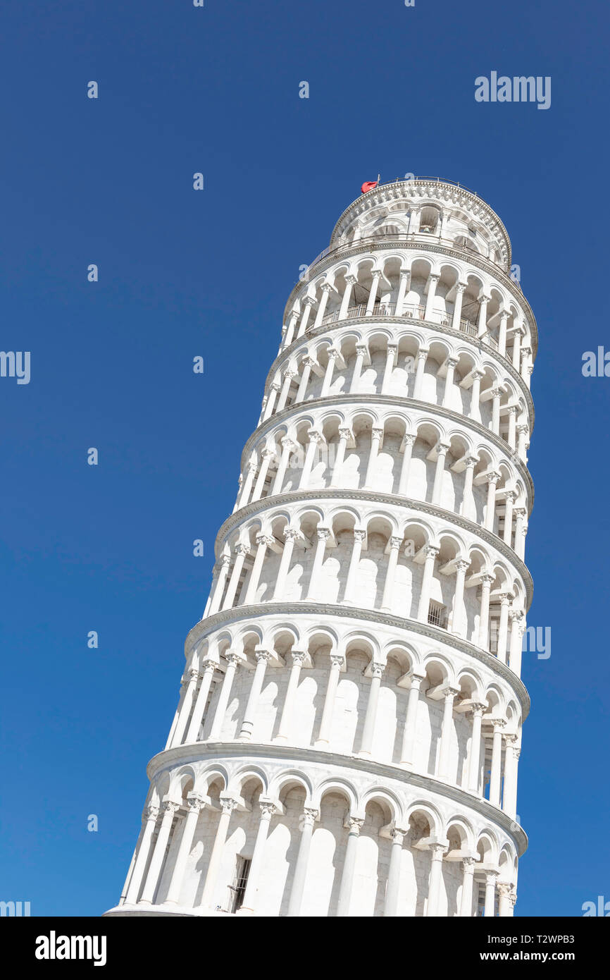 The world famous Leaning (bell) Tower in Pisa, Tuscany, Italy. Picture date: Thursday February 21, 2019. Photograph by Christopher Ison © Stock Photo